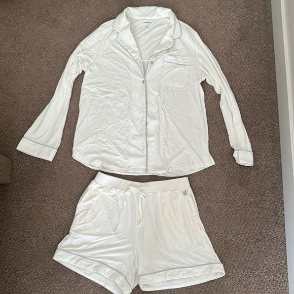 Cozy Earth bamboo pj set - Picture 1 of 7